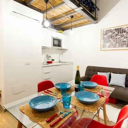 公寓 Miniloft Rosso - Mini-loft Centro. Wifi & Aria Condizionata 圣雷默