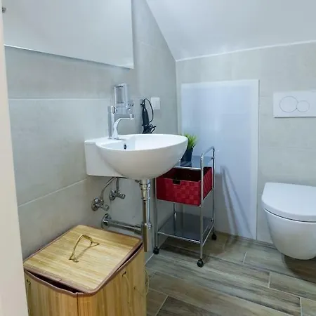 Miniloft Rosso - Mini-loft Centro. Wifi & Aria Condizionata Sanremo